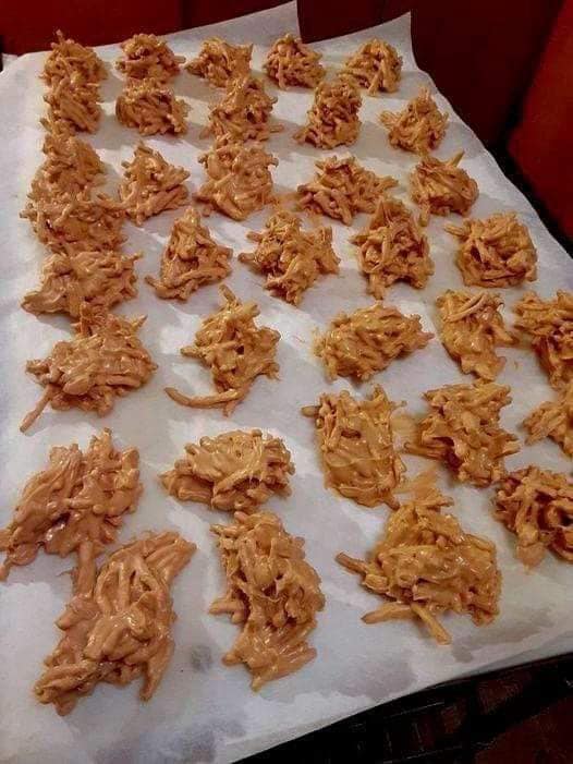 Easy No-Bake Peanut Butter Haystacks Recipe