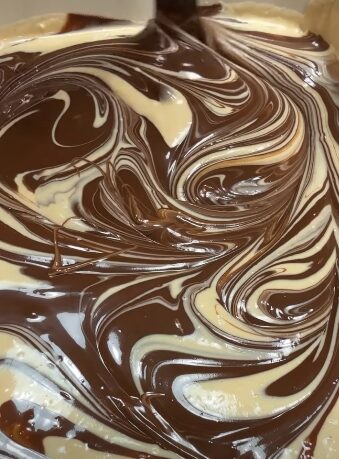 Easy 3 Ingredient Microwave Tiger Fudge Recipe